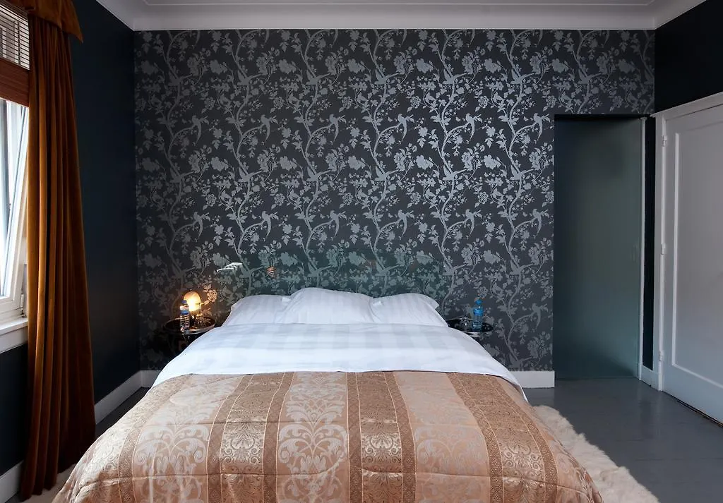 B&B The Baron Antwerpen Bed & Breakfast